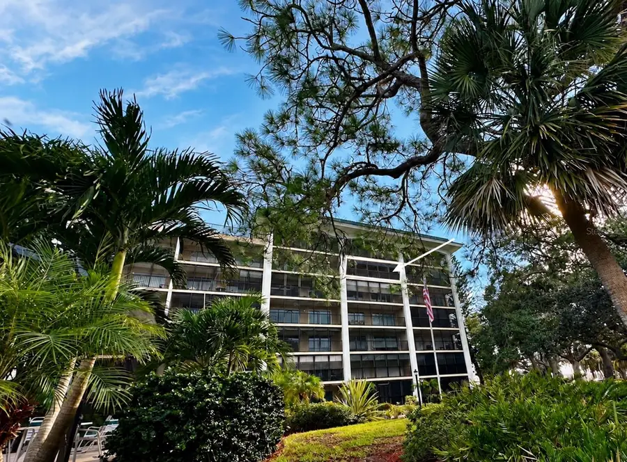 512 W Venice Avenue #607, Venice, FL 34285 - #2