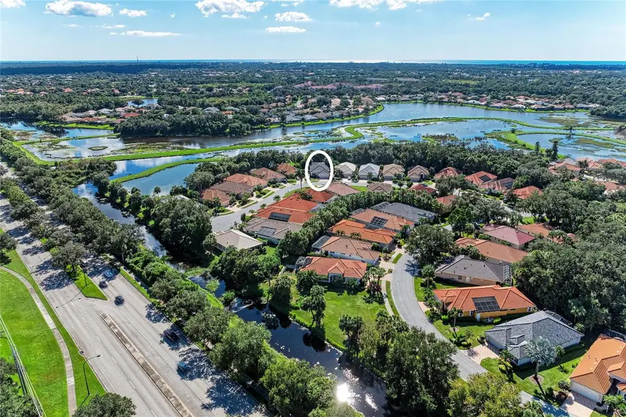 8352 Canary Palm Court, Sarasota, FL 34238 - #2