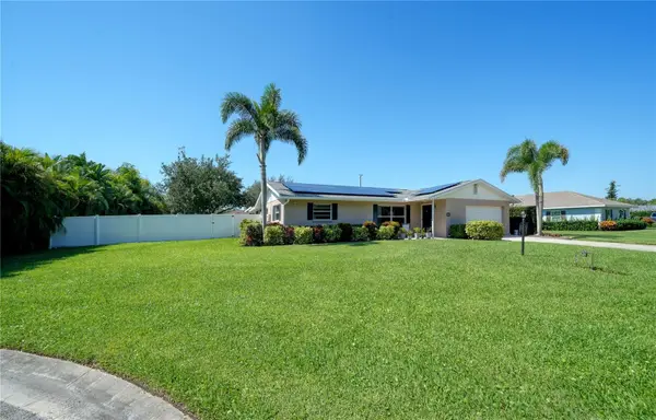 2304 50th Street W, BRADENTON, FL 34209