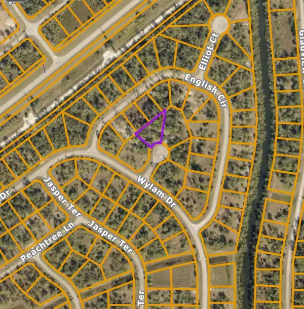 Pillow Court, NORTH PORT, FL 34288