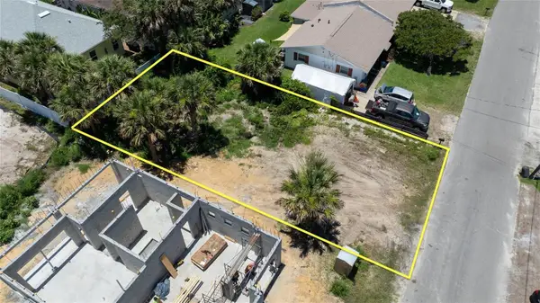 425 Columbus Avenue, NEW SMYRNA BEACH, FL 32169