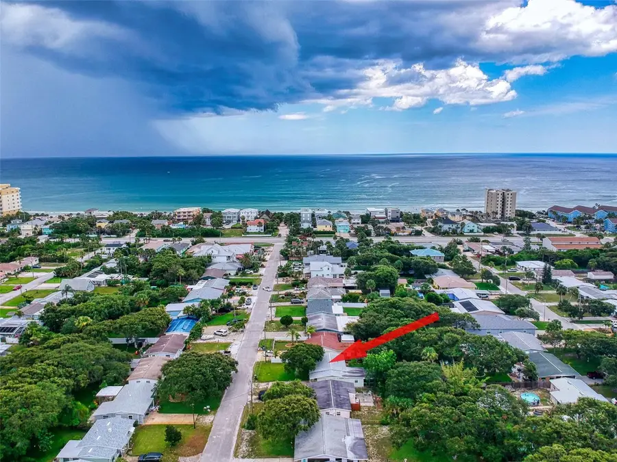 823 E 10th Avenue, New Smyrna Beach, FL 32169 - Image #3