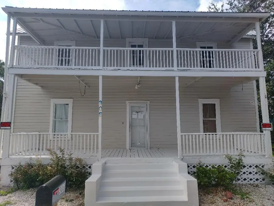 306 Murray Street, New Smyrna Beach, FL 32168 - #2