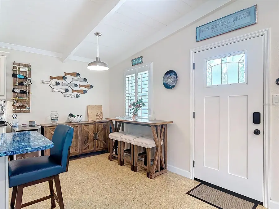 657 S Pine Street, New Smyrna Beach, FL 32169 - Image #2