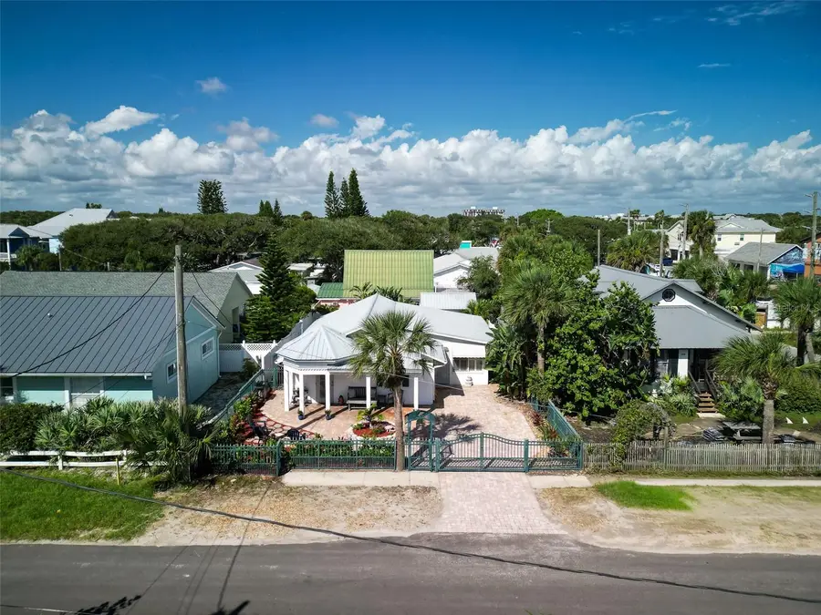 202 S Cooper Street, New Smyrna Beach, FL 32169 - Image #3