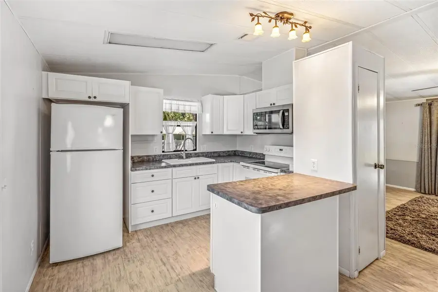 2201 S Ridgewood Avenue #21, Edgewater, FL 32141 - Image #3