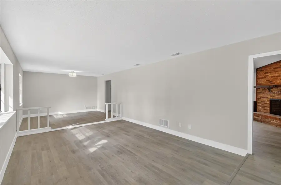 310 Country Circle Drive W, Port Orange, FL 32128 - Image #2