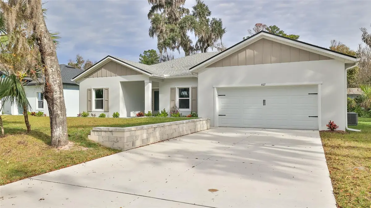 407 Palm Drive, New Smyrna Beach, FL 32168 - Image #1
