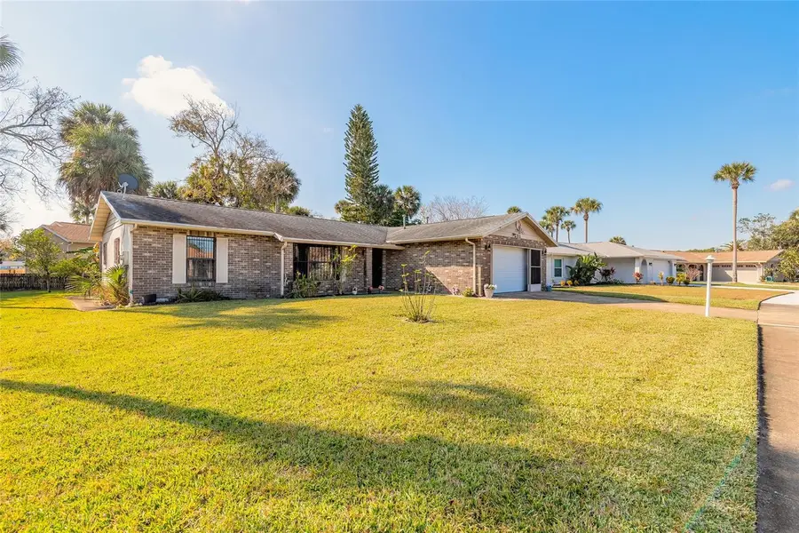 212 Wellington Drive, Daytona Beach, FL 32119 - Image #2