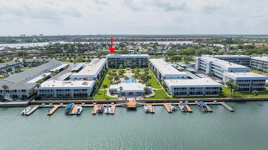 325 N Causeway #C204, New Smyrna Beach, FL 32169 - Image #2