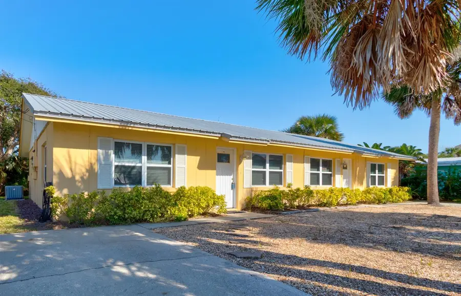 712-714 Oakwood Avenue, New Smyrna Beach, FL 32169 - Image #2