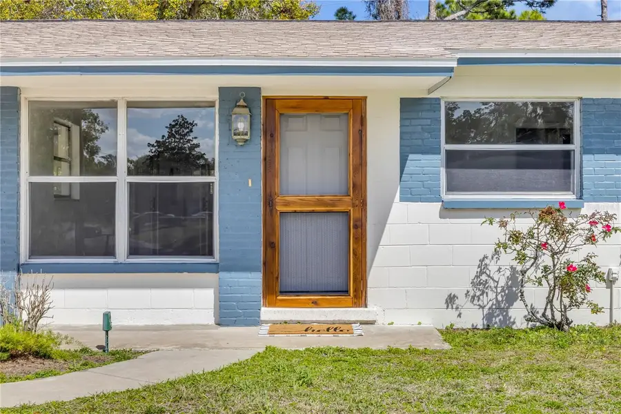 546 Cambridge Circle, South Daytona, FL 32119 - #2