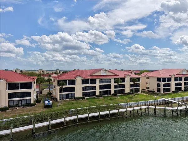 442 Bouchelle Drive #305, NEW SMYRNA BEACH, FL 32169