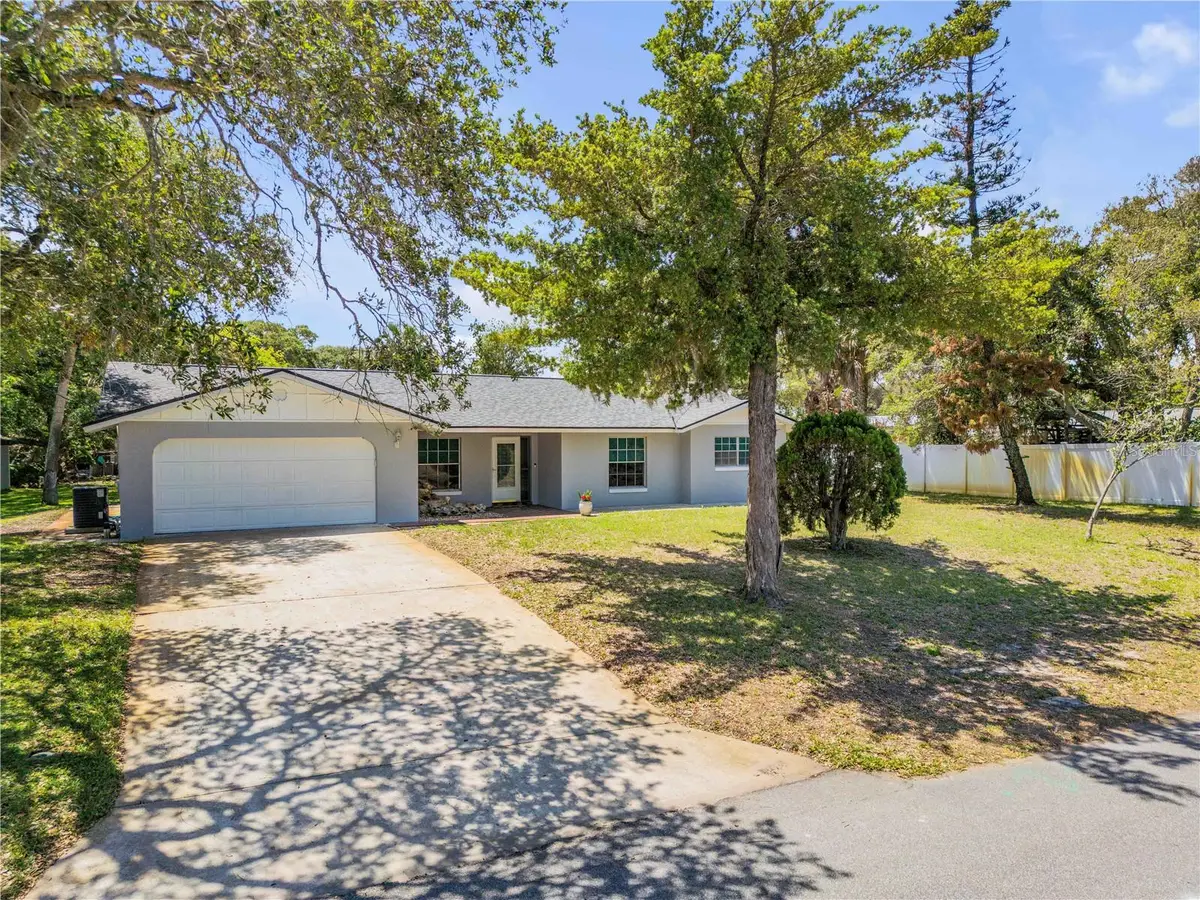 797 E 9th Avenue, New Smyrna Beach, FL 32169 - #1