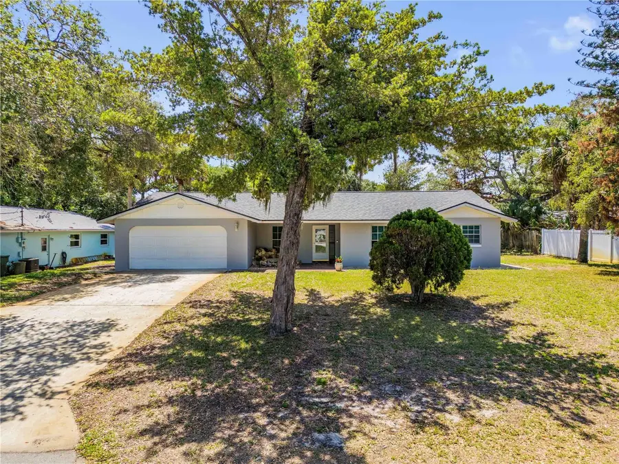 797 E 9th Avenue, New Smyrna Beach, FL 32169 - #2