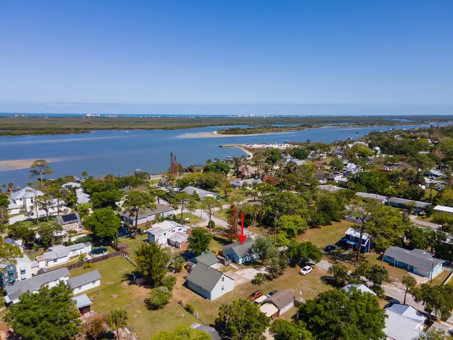 121 E Palm Way, Edgewater, FL 32132 - #2