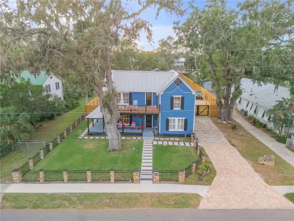 532 Faulkner Street, NEW SMYRNA BEACH, FL 32168