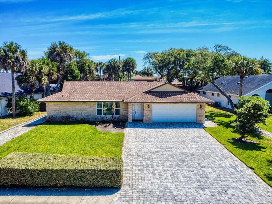 4605 Saxon Drive, New Smyrna Beach, FL 32169 - #2