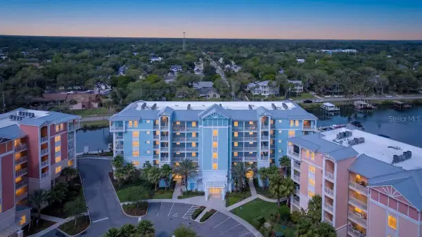3 Riverwalk Drive #202, NEW SMYRNA BEACH, FL 32169