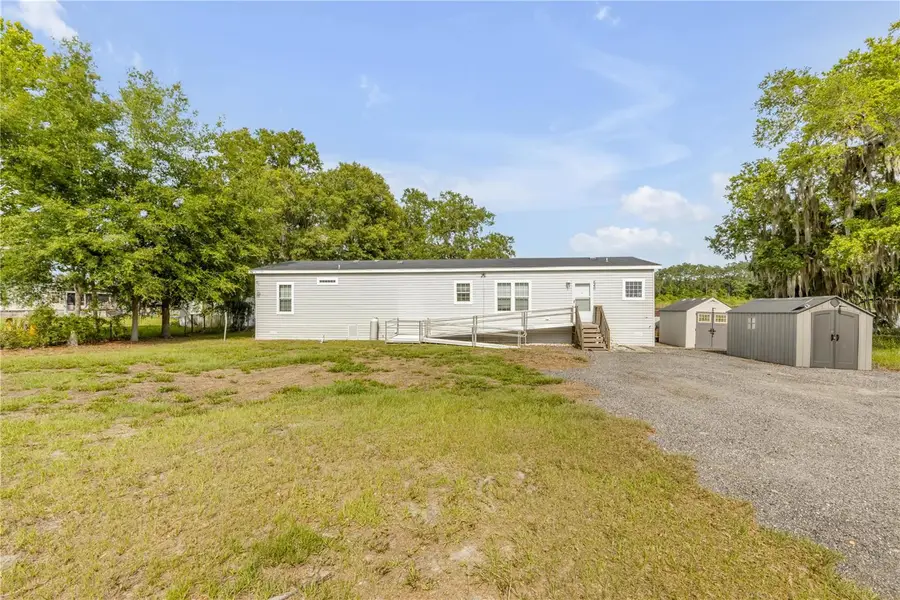 640 Union Avenue, Crescent City, FL 32112 - #3