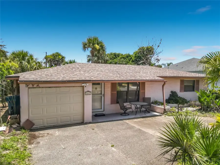 4647 Saxon Drive, New Smyrna Beach, FL 32169 - #2