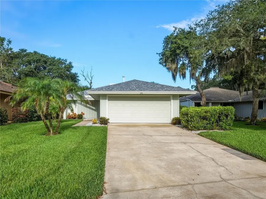 724 St Andrews Circle, New Smyrna Beach, FL 32168 - #2