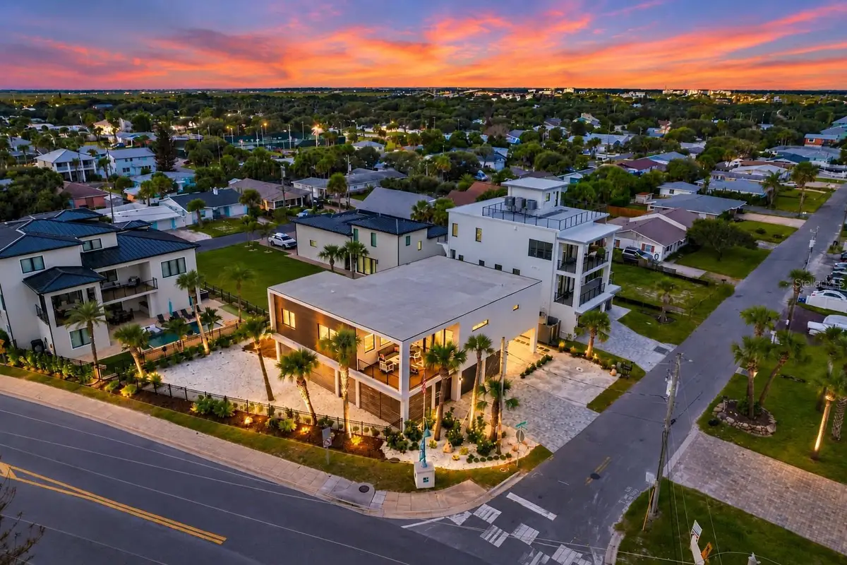 429 Columbus Avenue, New Smyrna Beach, FL 32169 - #1