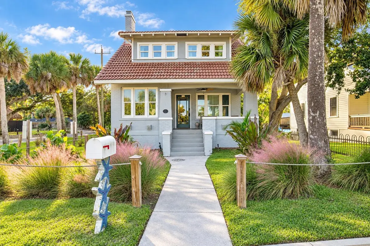 110 S Peninsula Avenue, New Smyrna Beach, FL 32169 - #1