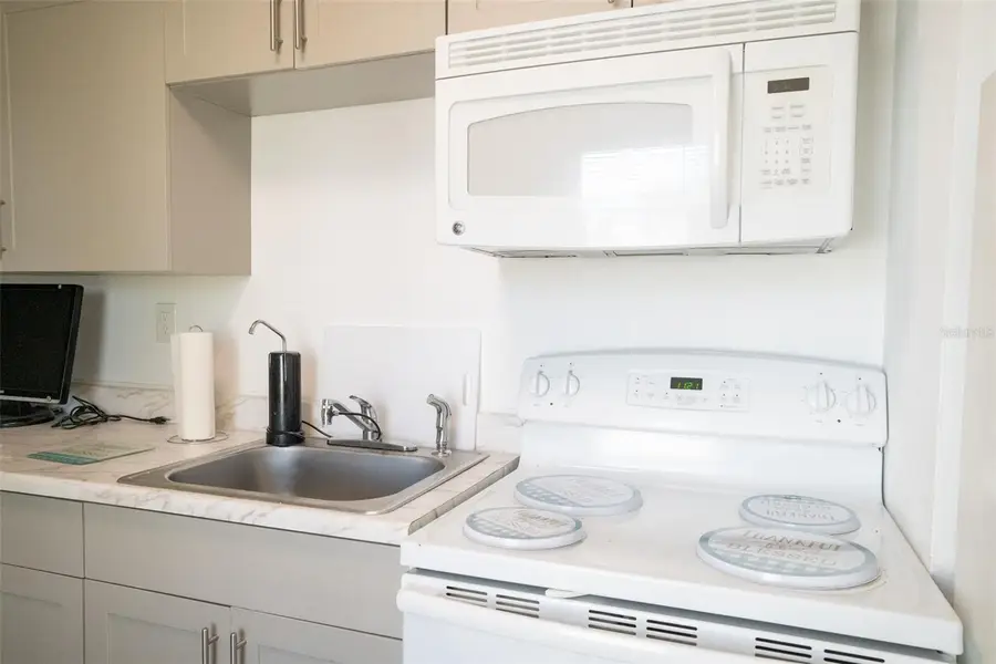 3227 5th Ave S, Saint Petersburg, FL 33712 - Image #3