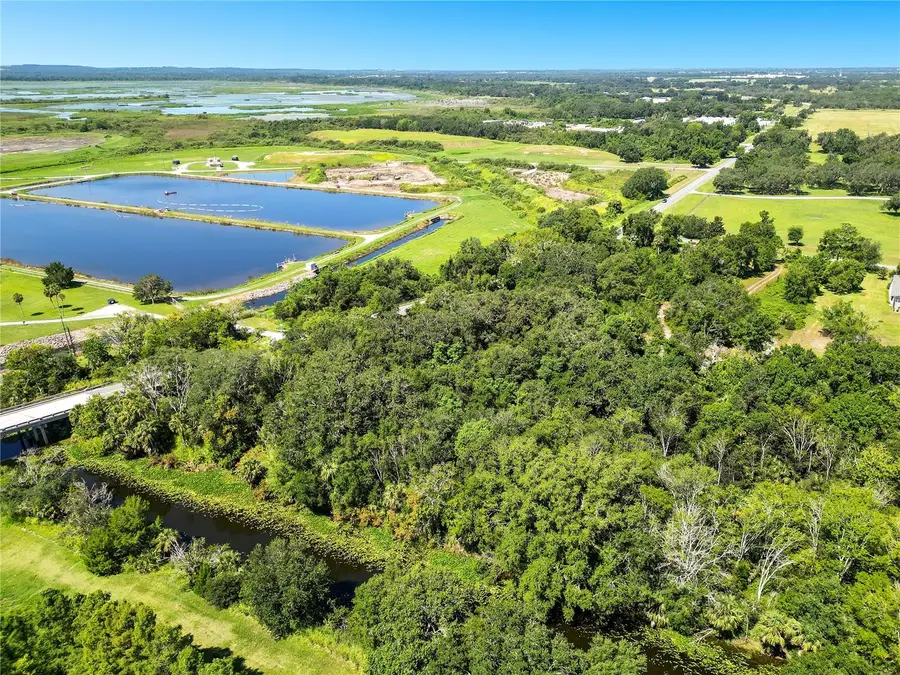 26000 Splendid Meadow Court, Astatula, FL 34705 - Image #2