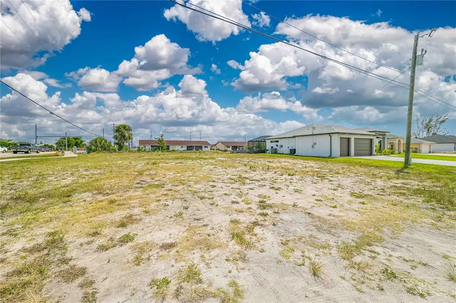 802 SW 31st Terrace, Cape Coral, FL 33914 - Image #2