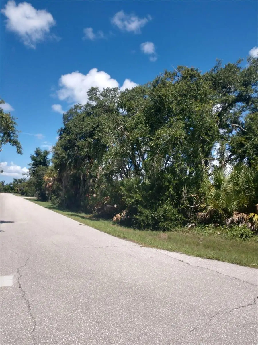 16464 Eunic Avenue, Port Charlotte, FL 33948 - Image #3