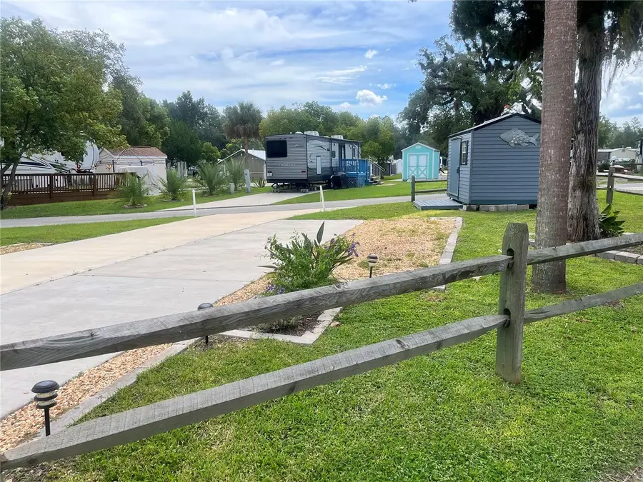 2888 NE 102nd Terrace, Silver Springs, FL 34488 - Image #2