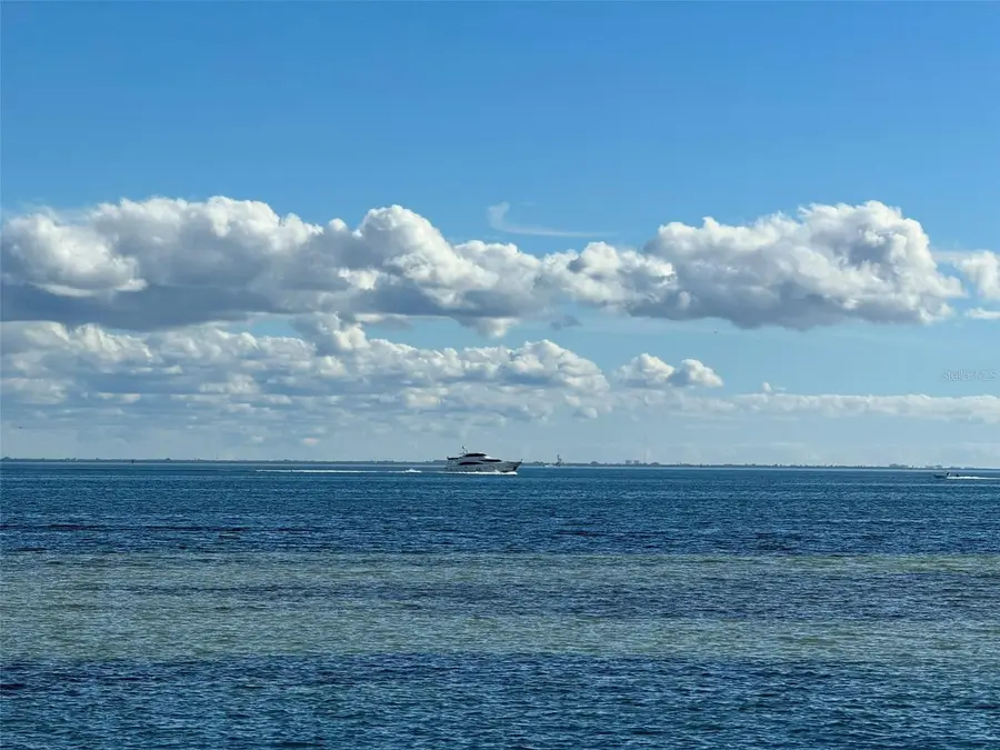 200 Colony Point Road S, Saint Petersburg, FL 33705 - Image #2