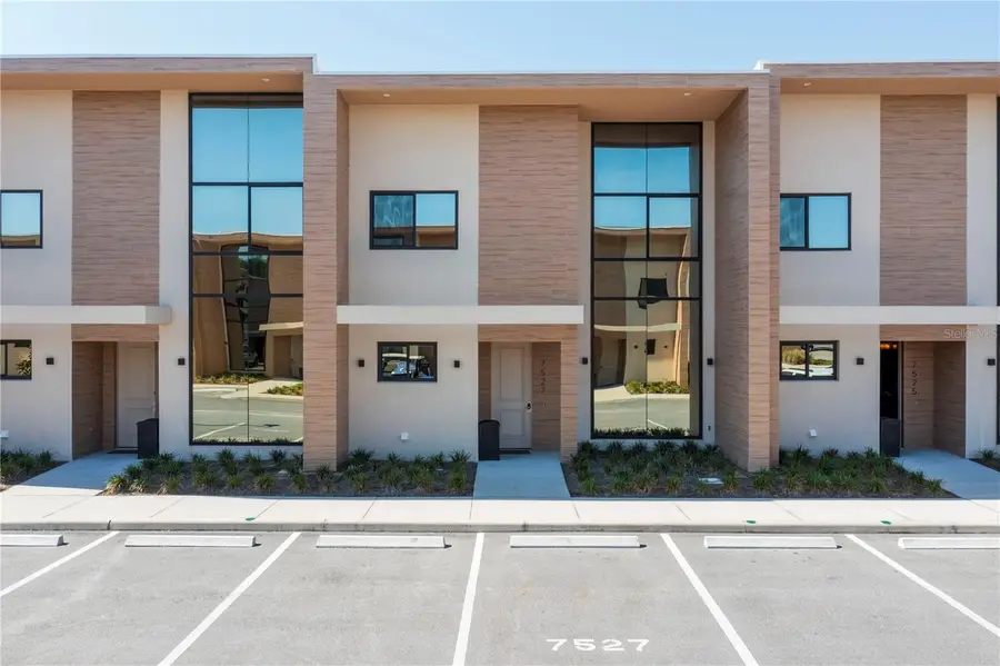7527 Brooklyn Drive #7527, Kissimmee, FL 34747 - Image #2