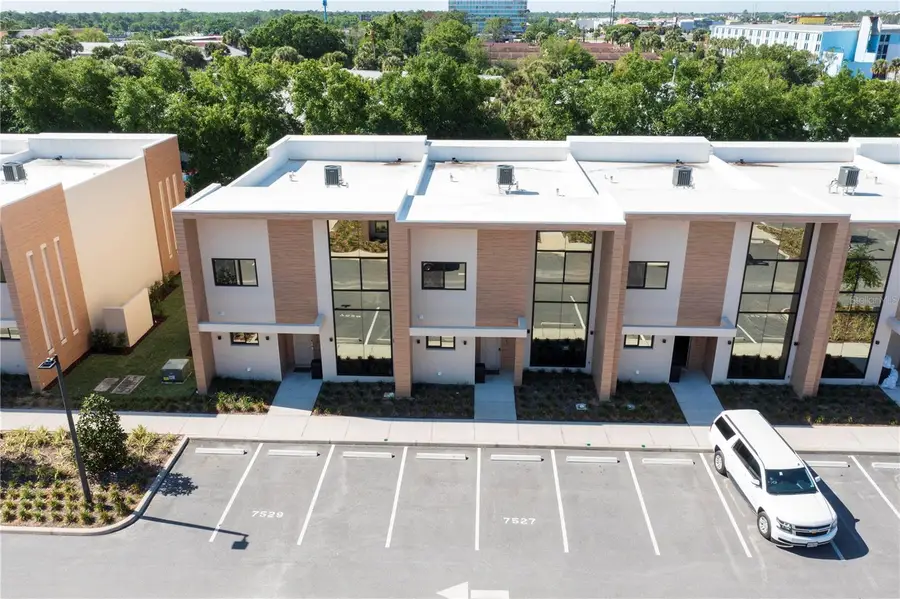 7527 Brooklyn Drive #7527, Kissimmee, FL 34747 - Image #3