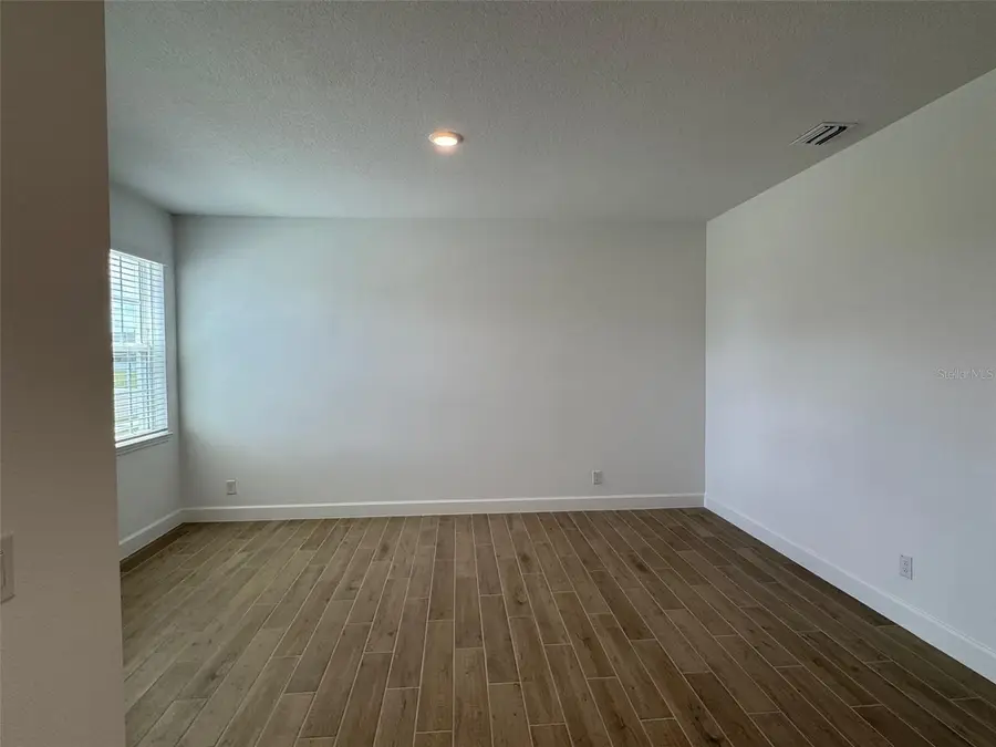 2560 Cavanaugh Drive, Orlando, FL 32817 - Image #2