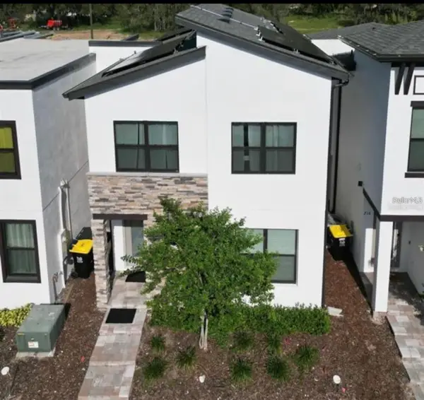 212 Villa Domani Circle, DAVENPORT, FL 33896