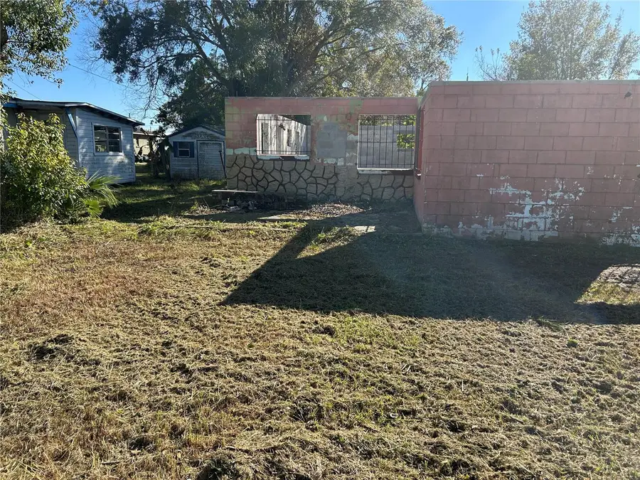 2661 W 22nd Street, Sanford, FL 32771 - #2