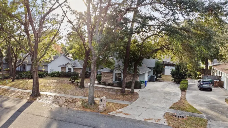 240 Shady Oaks Circle, Lake Mary, FL 32746 - Image #2