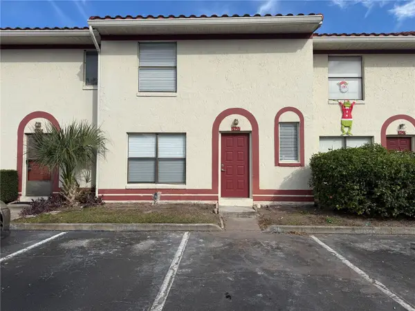 1627 Eagle Creek Circle #36, ORLANDO, FL 32807