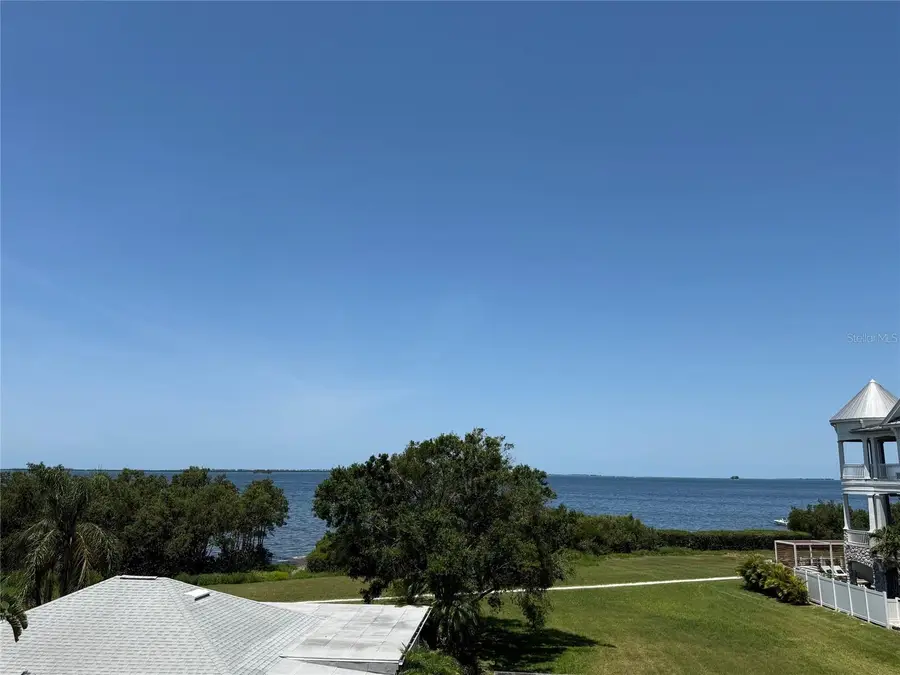 606 Indiana Avenue, Crystal Beach, FL 34681 - Image #3