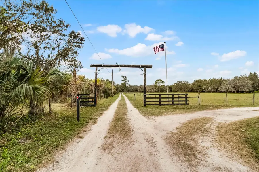 740 W Vista Cove, Chuluota, FL 32766 - Image #3