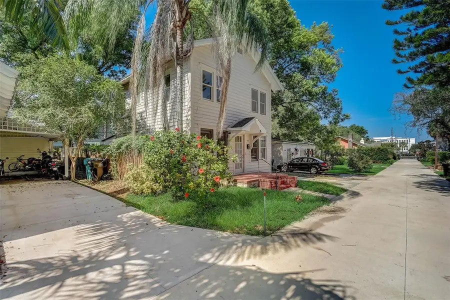 200 & 200 1/2 Hibiscus Court, Orlando, FL 32801 - Image #3