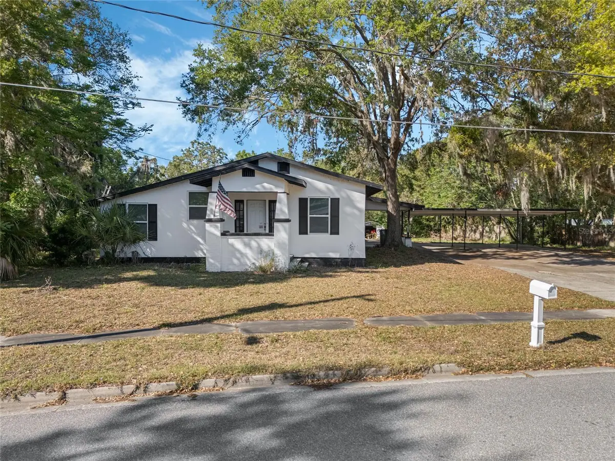 1208 Bonaire Drive, Leesburg, FL 34748 - Image #1