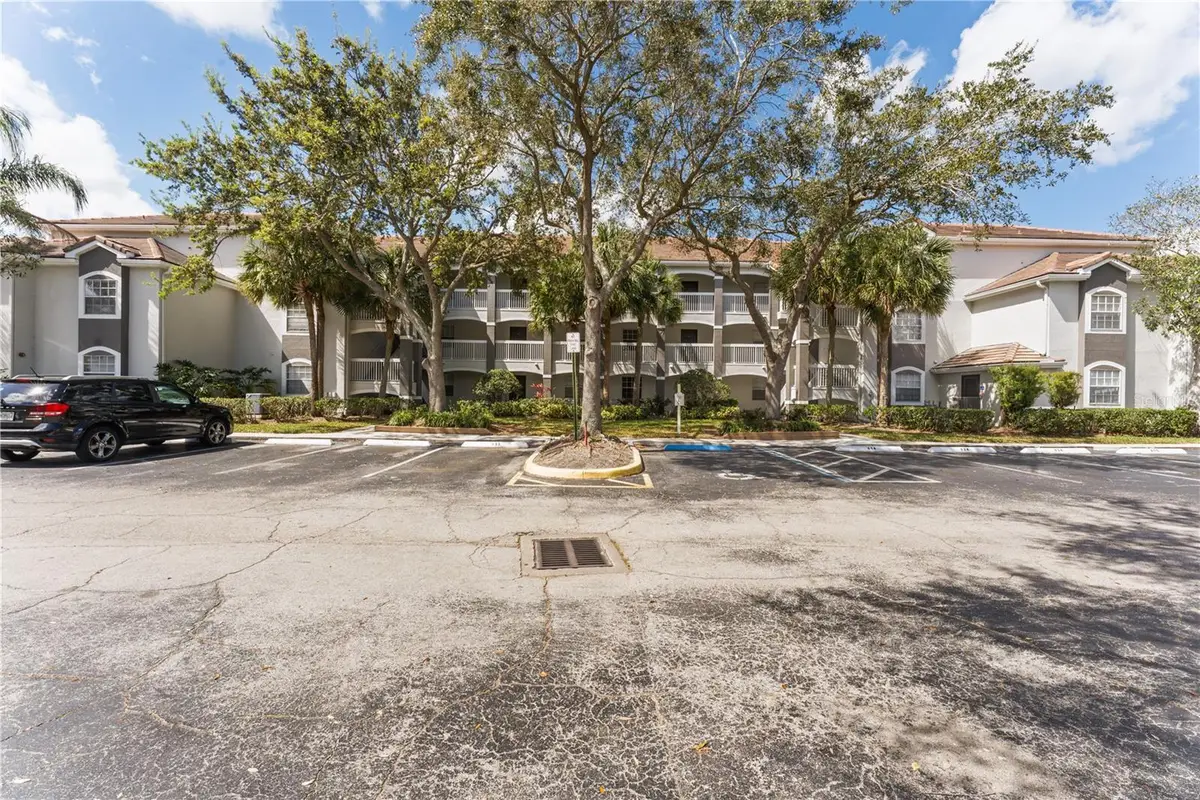 13929 Fairway Island Drive #825, Orlando, FL 32837 - Image #1