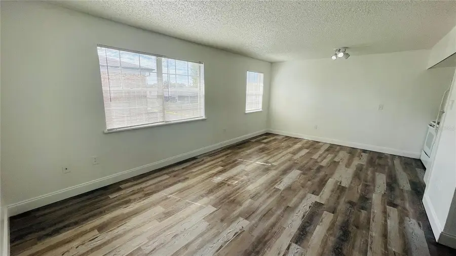 5317 Curry Ford Road #O201, Orlando, FL 32812 - Image #3