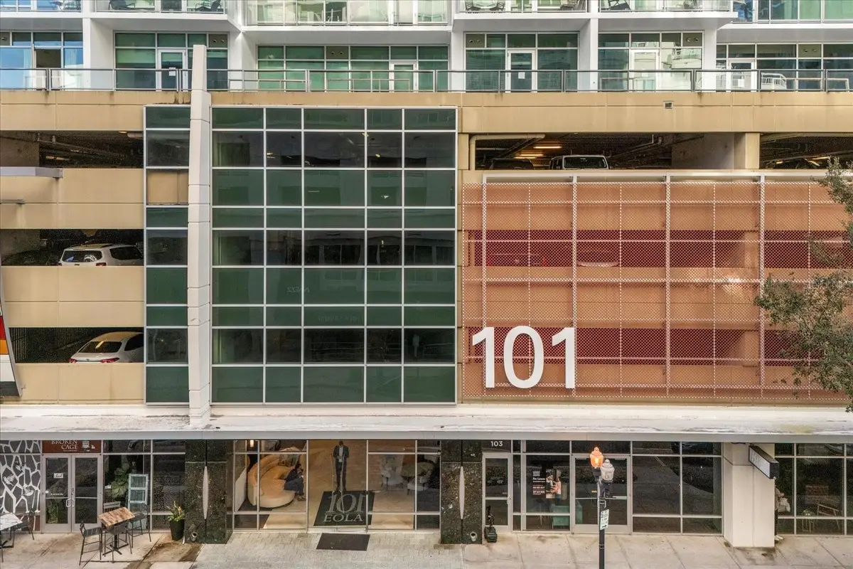 101 S Eola Drive #902, Orlando, FL 32801 - Image #1