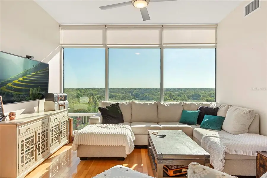 101 S Eola Drive #902, Orlando, FL 32801 - Image #3