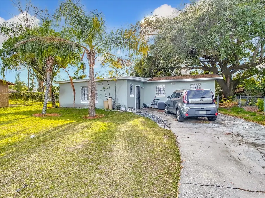 444 Sunnyview Circle, Orlando, FL 32810 - Image #2